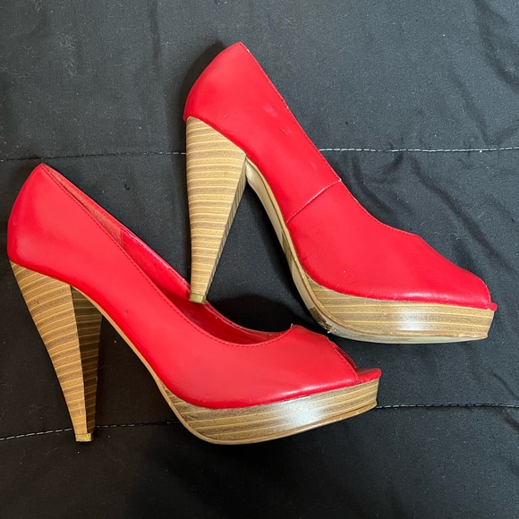 RUE 21 PEEP TOE SHOES - Picture 1 of 3
